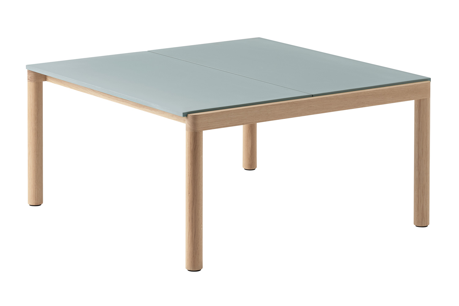 ムート カップル コーヒー テーブル 84×84×40 cm モデルタイプ：プレーン×プレーン／カラー：ペールブルー／フレーム：オーク